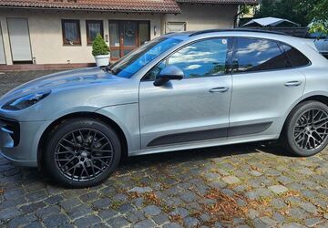 Porsche Macan 90.000 km 44.700 &euro; Dortmund 44143