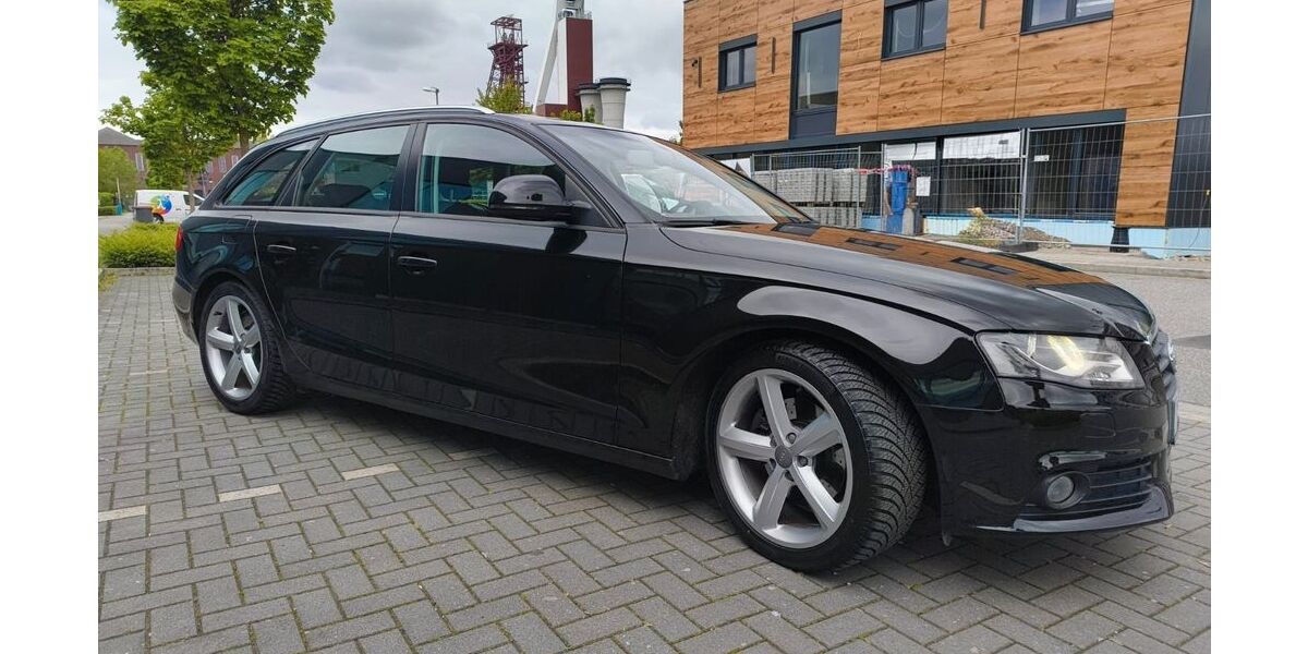 Audi A4 79.980 km 12.500 &euro; Herten 45701