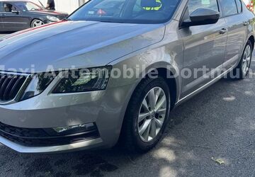 Skoda Octavia 123.000 km 8.880 &euro; dortmund 44369