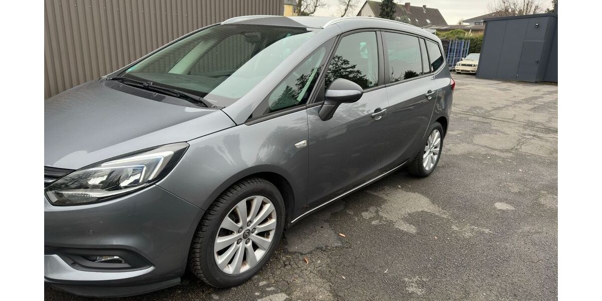 Opel Zafira 129.000 km 9.390 &euro; Mülheim 45479