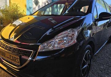Peugeot 208 150.000 km 3.950 &euro; Dortmund 44263