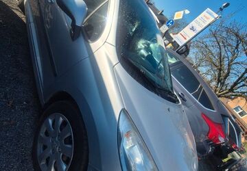 Peugeot 207 140.036 km 1.750 &euro; Lünen 44532