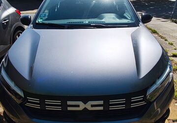 Dacia Sandero 2.200 km 16.990 &euro; herne 44627