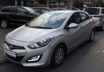Hyundai i30 118.000 km 6.890 &euro; Herten 45699