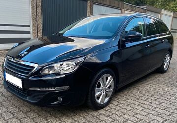 Peugeot 308 135.166 km 7.000 &euro; Essen 45309