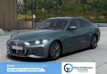 BMW i4 24.543 km 52.250 &euro; Mülheim 45472