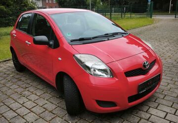 Toyota Yaris 50.000 km 4.440 &euro; Marl 45772