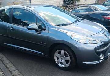 Peugeot 207 134.600 km 2.450 &euro; Herten 45699