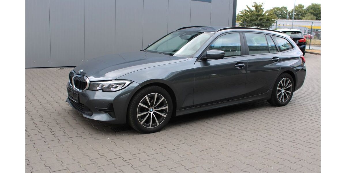 BMW 318 169.360 km 16.990 &euro; Dortmund 44143