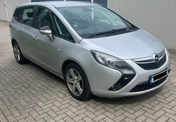 Opel Zafira Tourer 174.000 km 5.500 &euro; Gelsenkirchen 45883