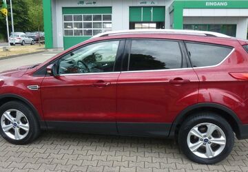 Ford Kuga 137.000 km 7.900 &euro; Essen 45144