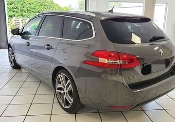 Peugeot 308 107.000 km 10.900 &euro; Gladbeck 45964