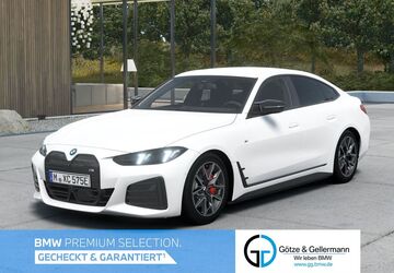 BMW i4 22.721 km 55.250 &euro; Mülheim 45472
