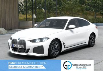 BMW i4 8.981 km 51.350 &euro; Mülheim 45472