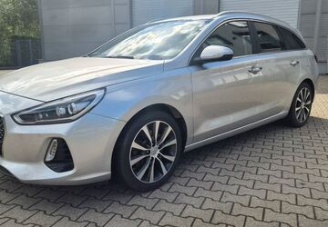 Hyundai i30 105.518 km 14.599 &euro; Essen 45329