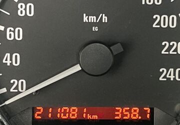 BMW Z3 211.081 km 9.500 &euro; Bottrop 46240