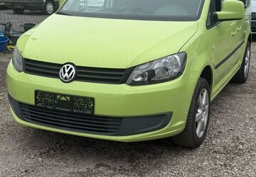 VW Caddy 349.000 km 5.000 &euro; Eving 44339