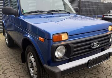 Lada Niva 4.500 km 13.490 &euro; Essen 45356