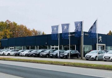 Peugeot 308 13.157 km 22.885 &euro; Gelsenkirchen 45881