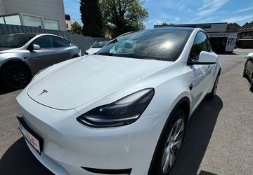 Tesla Model Y 45.100 km 33.900 &euro; Bochum 44803
