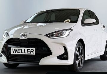 Toyota Yaris 2.800 km 24.670 &euro; Dortmund 44143