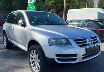 VW Touareg 329.000 km 5.850 &euro; Bottrop 46238