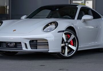 Porsche 992 4.999 km 165.900 &euro; Dinslaken 46535