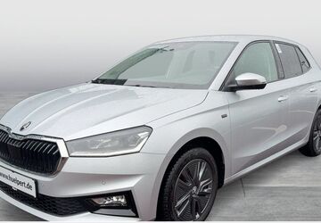 Skoda Fabia 9.094 km 23.680 &euro; Dortmund 44309