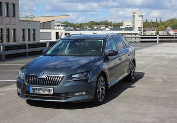 Skoda Superb 197.000 km 16.000 &euro; Dortmund Berghofen 44269