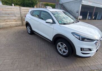 Hyundai TUCSON 79.500 km 14.950 &euro; Bochum 44795