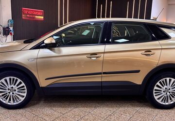 Opel Grandland (X) 113.882 km 11.950 &euro; Dortmund 44388